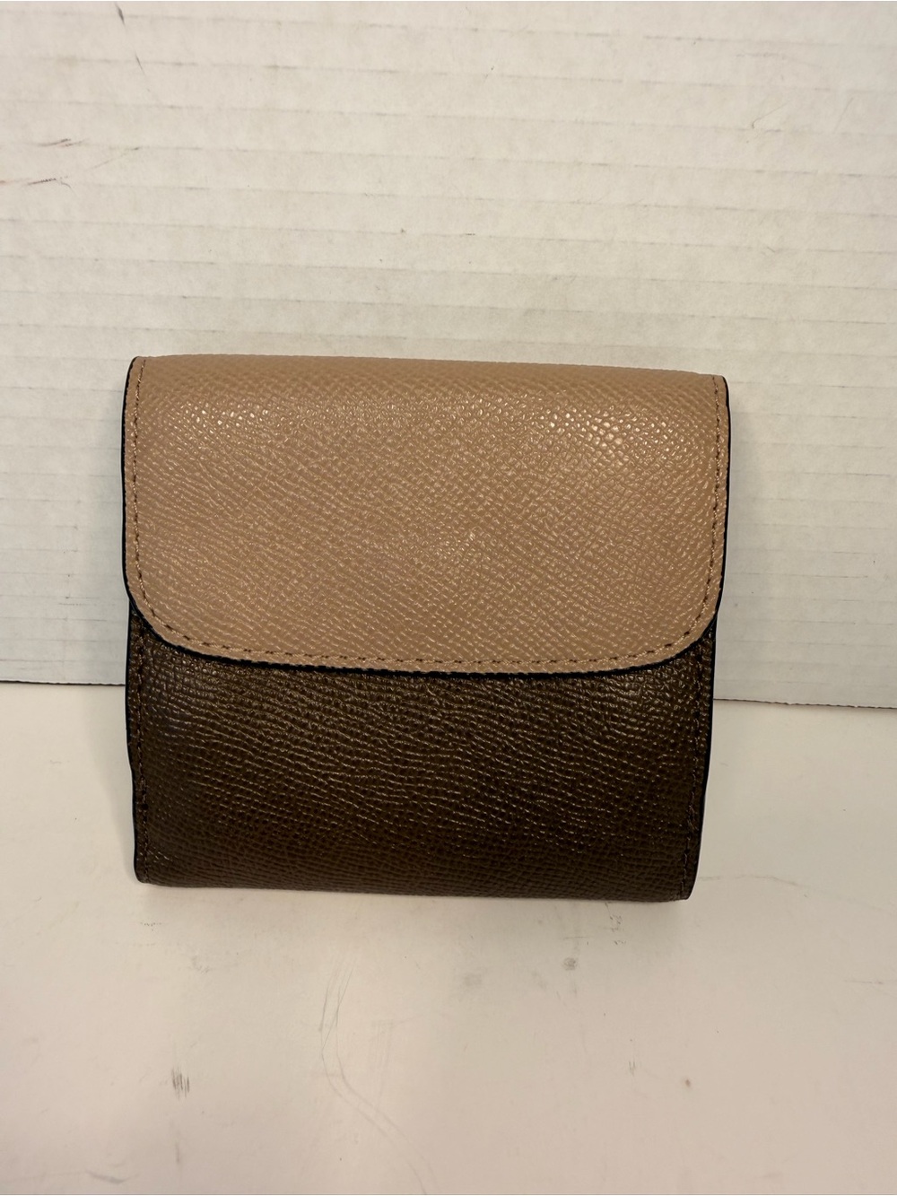 Coach Colorblock Small
Trifold Wallet - Picture 6 of 8